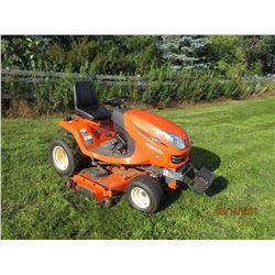 KUBOTA GR2120 GLIDE STEER TRACTOR