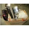 Image 1 : BOX OF MISC HOUSEHOLD GOODS