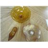 Image 1 : 3 pieces amber colored glass