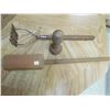 Image 1 : 3 wooden mashers