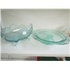 Image 1 : 2 pieces blue glass footed bowl and plate
