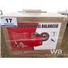 Image 2 : HEAVY DUTY WHEEL BALANCER