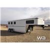 Image 2 : 2010 SUNDOWNER SUNLITE 727 HORSE TRAILER