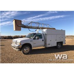 2004 FORD F550 S/A BUCKET TRUCK