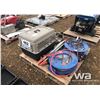 Image 1 : DEWALT 10" MITRE SAW