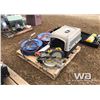 Image 2 : DEWALT 10" MITRE SAW