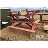 Image 1 : PICNIC TABLE