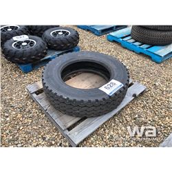 (1) BRIDGESTONE 275/70R22.5 TIRE
