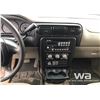 Image 6 : 2001 PONTIAC MONTANA VAN