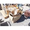 Image 1 : LARGE BOX OF BASKETS