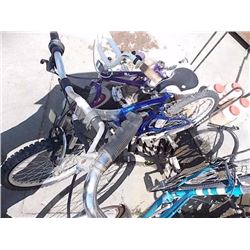 BIKE - CHILD'S SPORTEX 5 SPEED BIKE - BLUE/SILVER