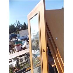 DOOR WITH WINDOW - 30"