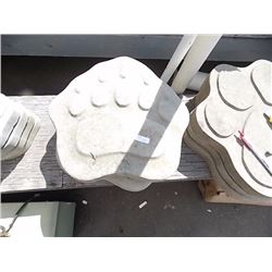 CONCRETE - STEPPING STONE - CLAW - MED