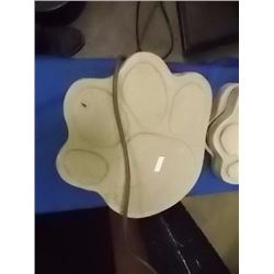 CONCETE - STEPPING STONE - PAW - LARGE