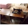 Image 1 : EMPIRE VINTAGE ELECTRIC SEWING MACHINE IN CABINET
