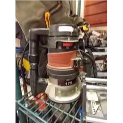 CRAFTMAN 1.75 PLUNG ROUTER