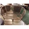 Image 1 : RATAN LOVE SEAT