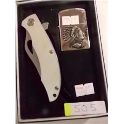 FOLDING KNIFE WITH LIGHTER