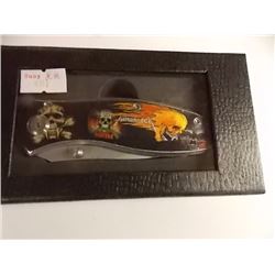 FOLDING KNIFE - SKULL IMAGE