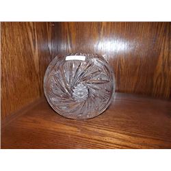 PIN WHEEL CRYSTAL BOWL WITH LID