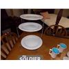 Image 1 : PIE PLATE STAND - 3 PLATES