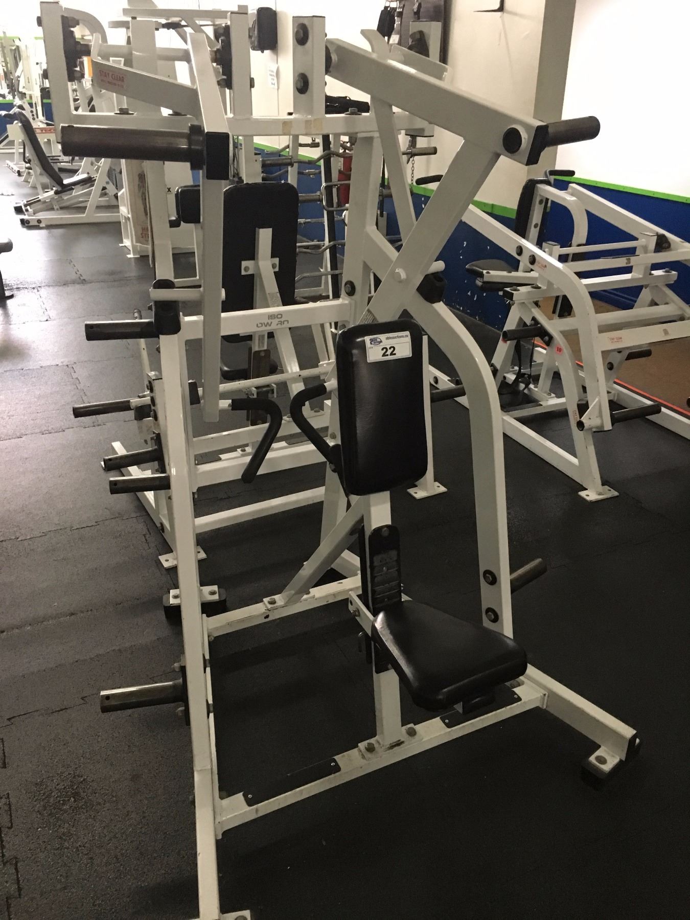 HAMMER STRENGTH ISO LATERAL LOW ROW MACHINE