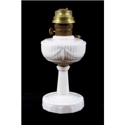 Aladdin Alacite Lincoln Drape Oil Lamp 1940's