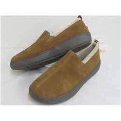 New Mossimo mens slippers