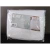 Image 1 : New VCNY Duvet set