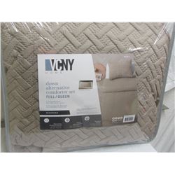 New Queen Comforter set