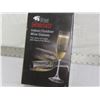 Image 1 : New Champagne Flutes