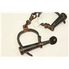 Image 2 : METAL SHACKLES