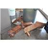 Image 2 : PAIL OF METAL GUTTER PARTS
