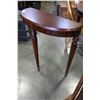 Image 2 : MAHOGANY HALL TABLE
