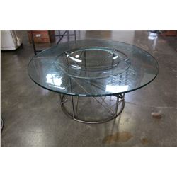 IRON BASE GLASSTOP ENDTABLE