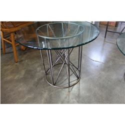 IRON BASE GLASSTOP ENDTABLE