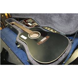 ART AND LUTHERIE ELECTRIC ACOUSTIC GUITAR IN HARD CASE