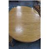 Image 2 : OAK DINING TABLE WITH LEAF AND 4 CHAIRS