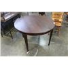 Image 1 : ROUND MAHOGANY GIBBARD DINING TABLE