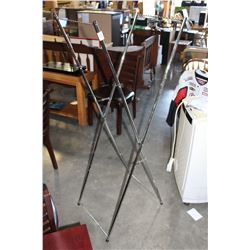 FOLDING METAL CLOTHES RACK