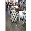 Image 3 : FOLDING METAL CLOTHES RACK