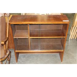 2-PIECE GLASS DISPLAY CABINET