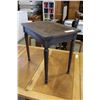 Image 1 : RATTAN TOP BENCH