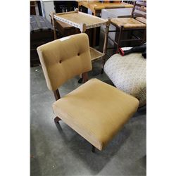 SPRING LOADED RECLINER CHAIR