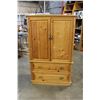 Image 1 : PINE STORAGE CABINET, 2 DOORS, AND 2 DRAWERS