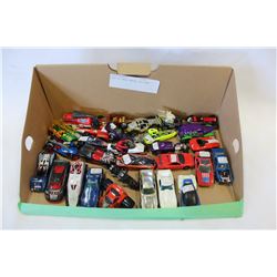 LOT OF SMALL METAL TOY CARS