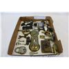 Image 1 : LOT OF VINTAGE KEYS LOCKS AND HARDWARE