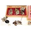 Image 2 : TWO CASES OF JEWELLRY