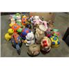 Image 2 : BOX OF PIGGY BANKS
