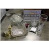 Image 1 : BOX OF GLASS SERVING PIECES AND LAMPS